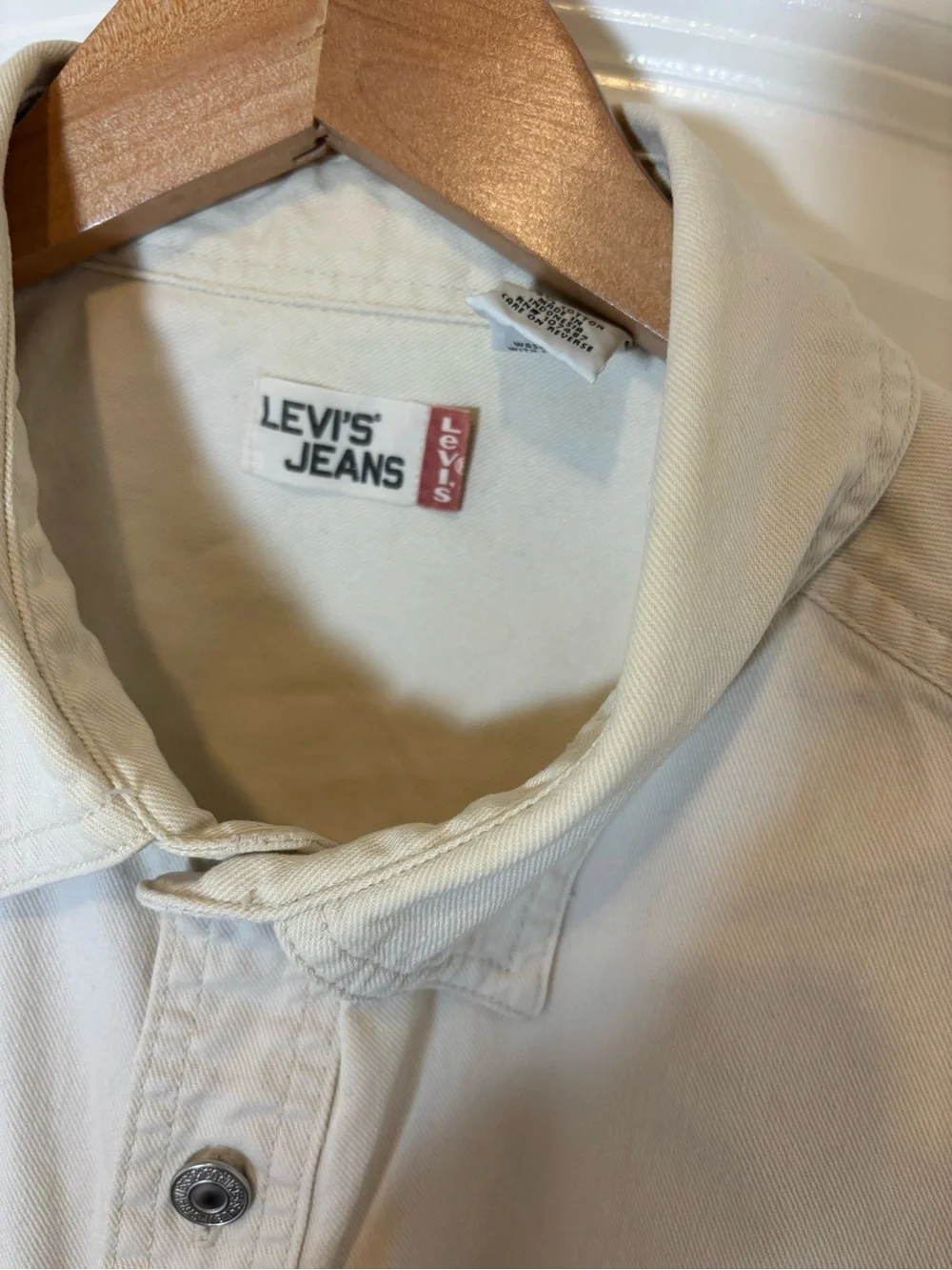 Levis light off